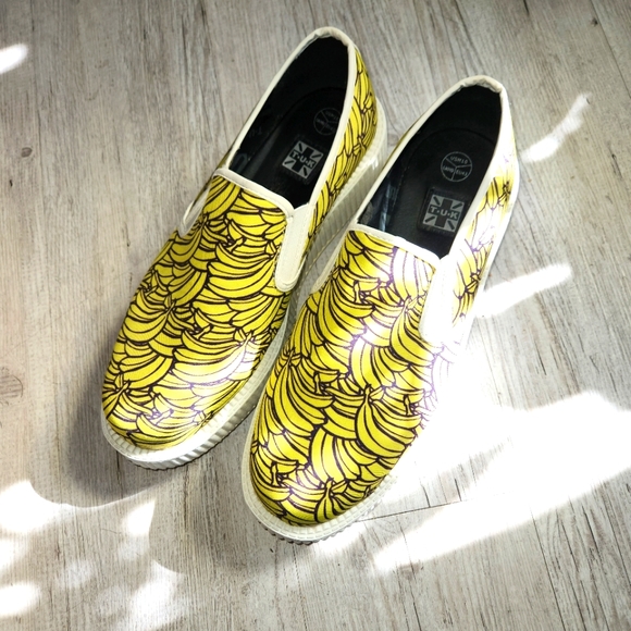 tuk Other - SALE! TUK banana creeper slip ons